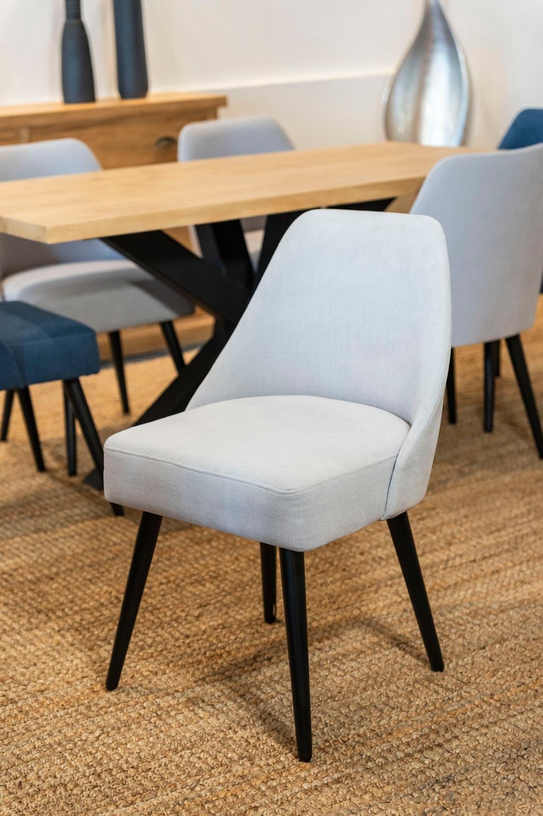 Silla Eames